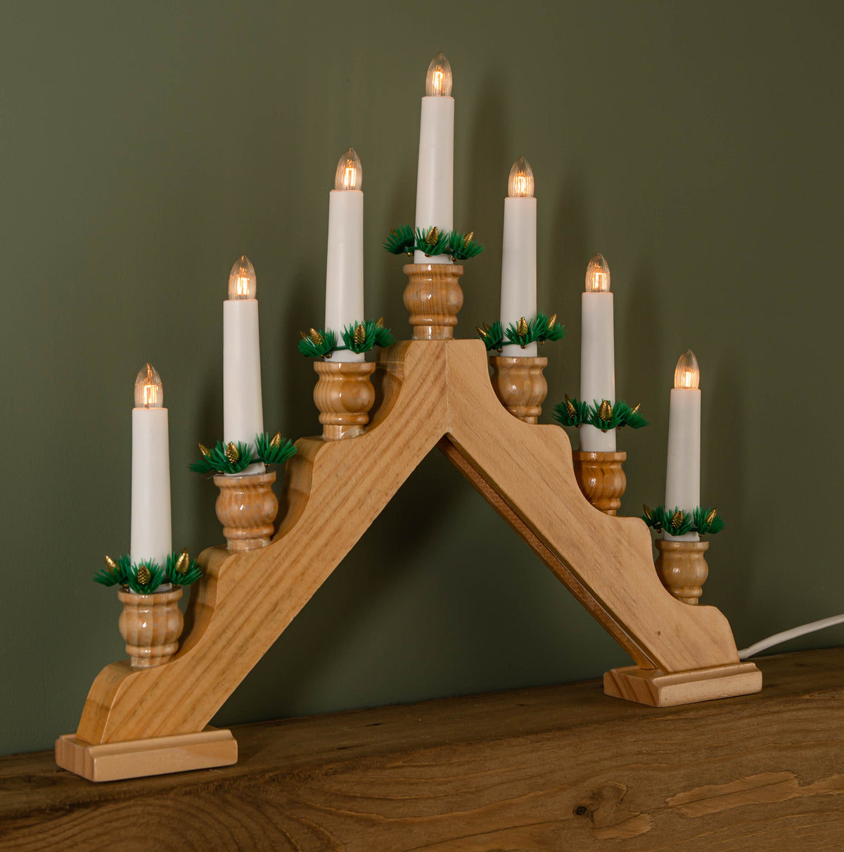 40cm Light up Brown Wooden Christmas Candle Bridge with 7 Warm White LEDs