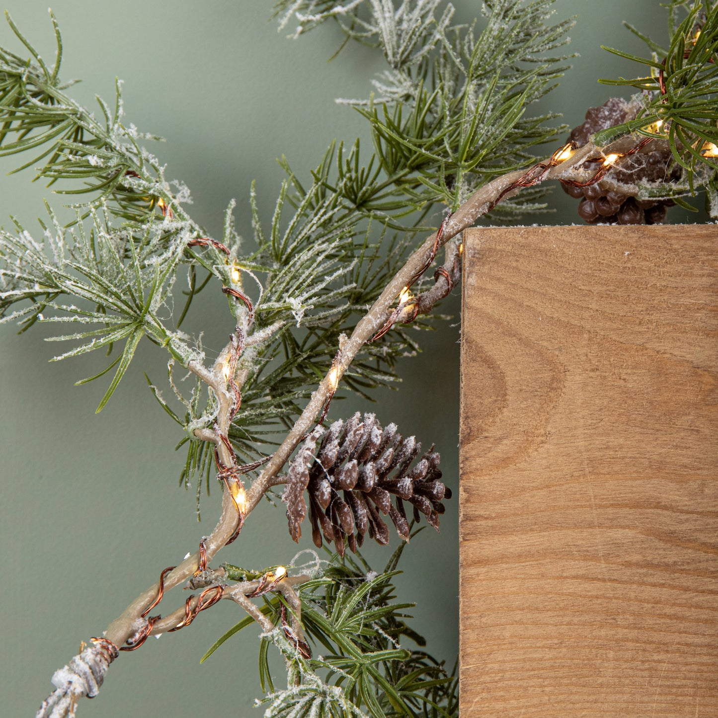 1.8m Pine Needle Christmas Garland with Pinecones and 120 Warm White LEDs