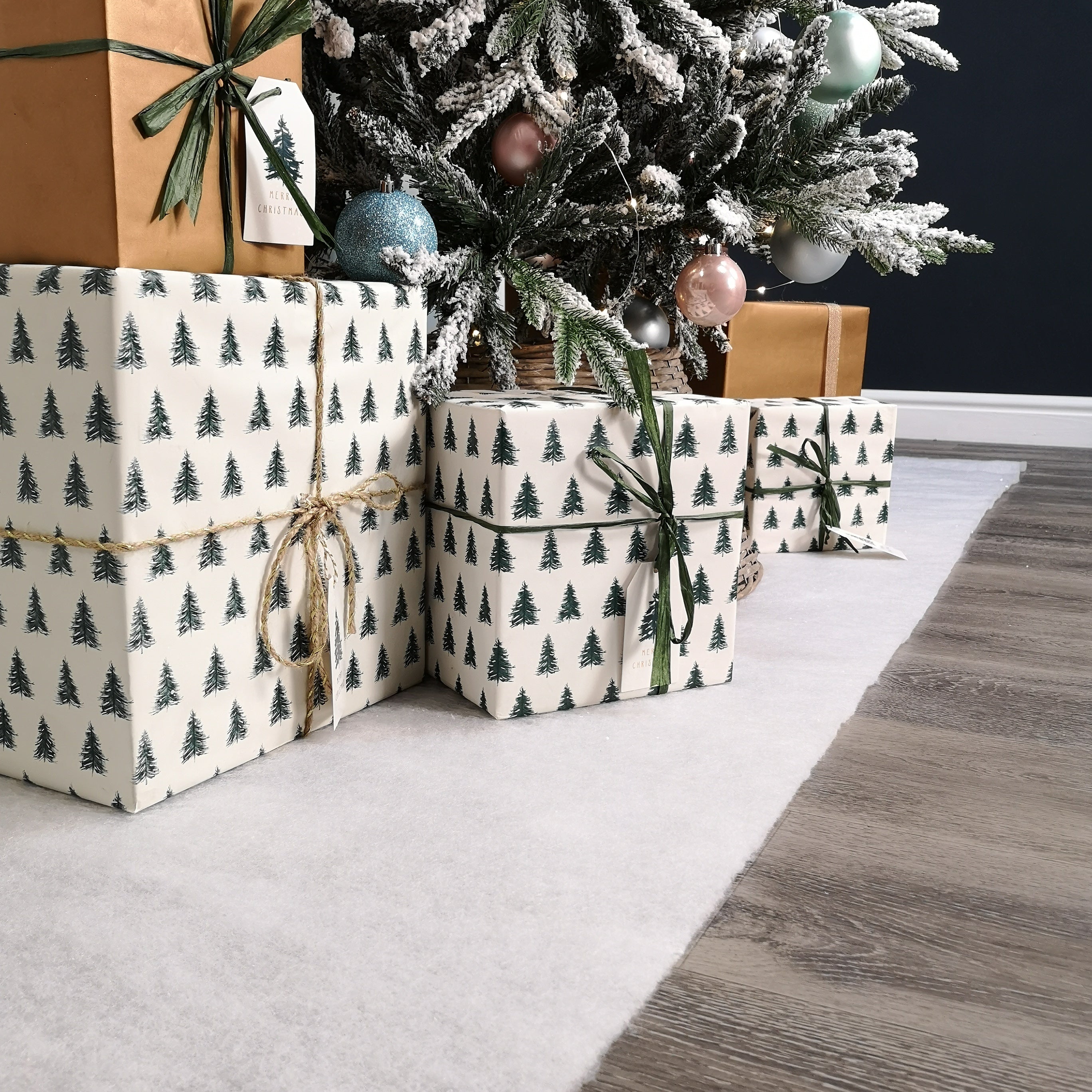 13.5m (44ft) x 90cm Soft White Artificial Fake Snow Blanket Christmas Decoration