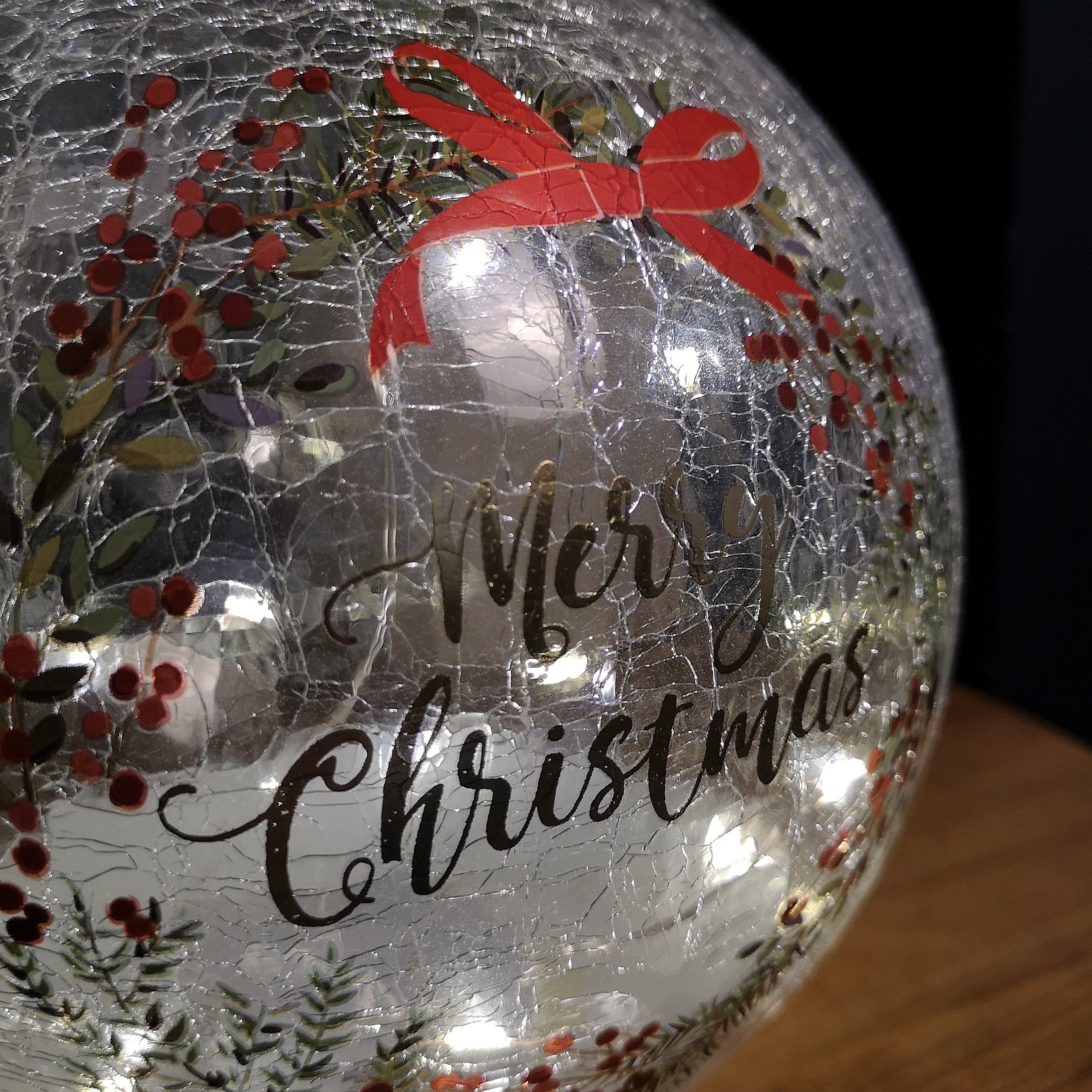 20cm Battery Operated Warm White LED Crackle Effect Ball Christmas Decoration with Merry Christmas