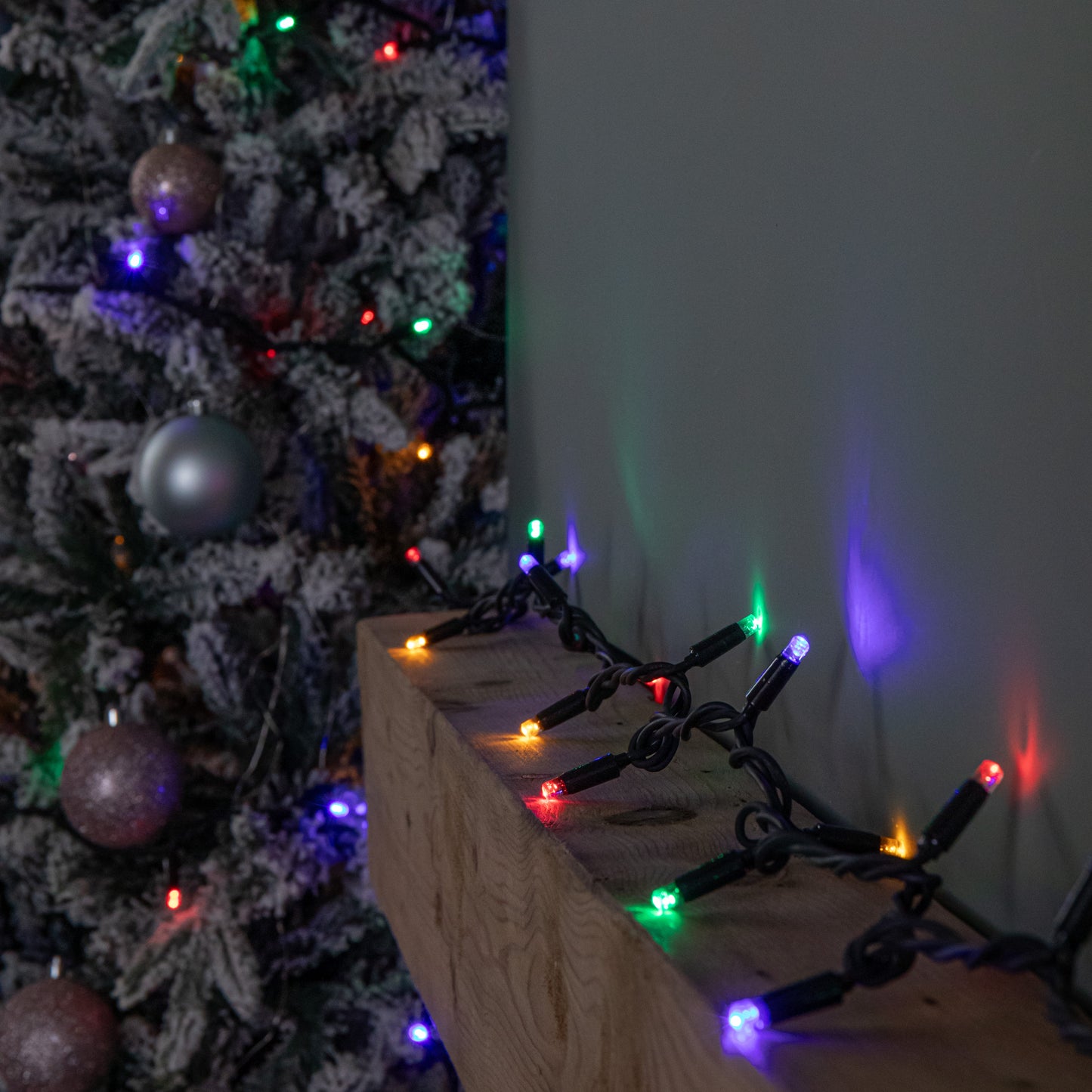 9.9m 100 LED Connectable Christmas String Lights in Multi-Coloured