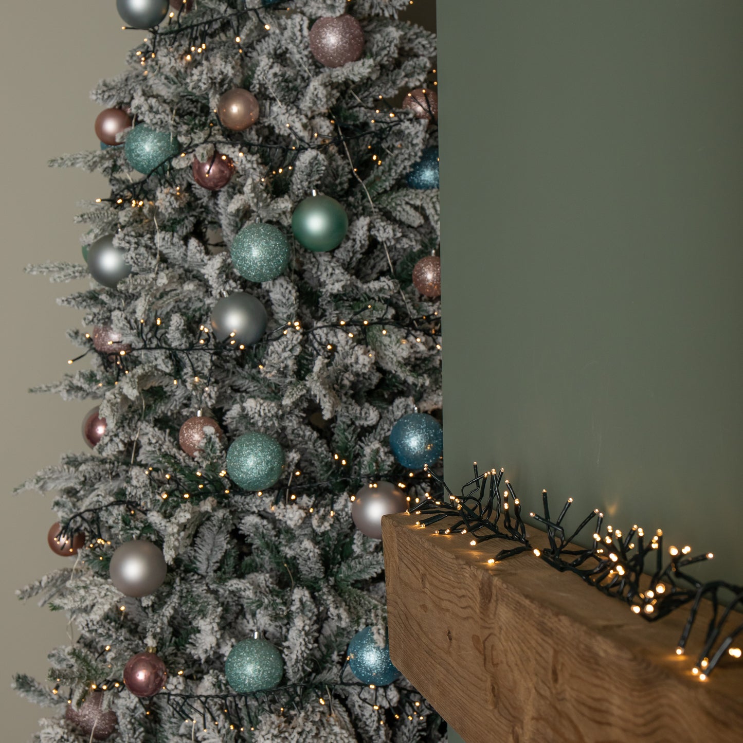 18.5m 1440 LED Christmas Cluster Multi-Action String Lights with Timer in Warm White