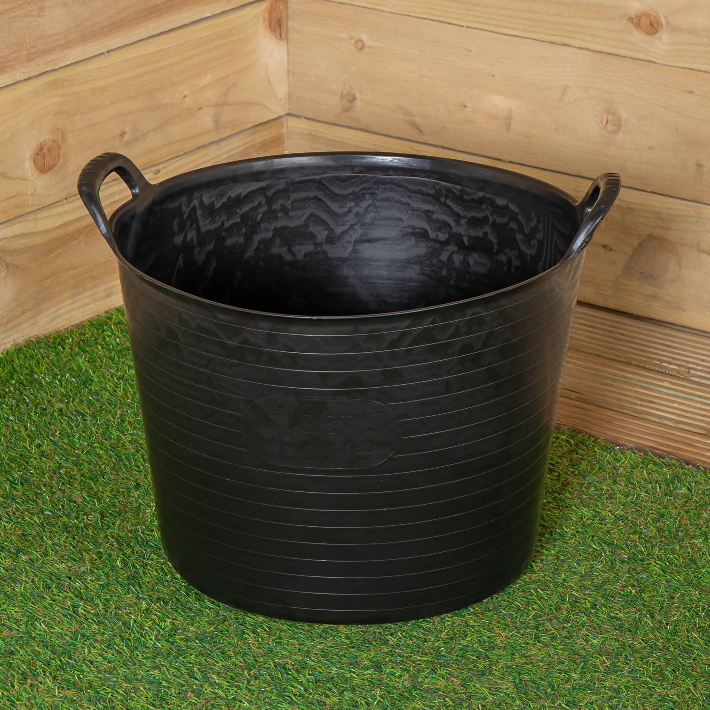 38 x 45cm Large Black Plastic Tub Bucket with 42 Litre Capacity & Carry Handles