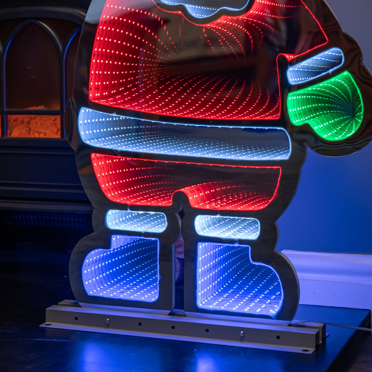 74cm LED Infinity Light Waving Santa