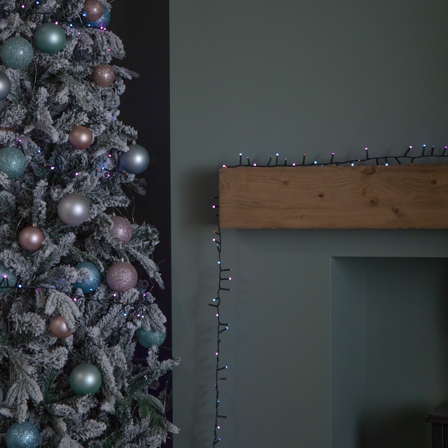 9m 360 LED Battery Operated Christmas BerryBrights String Lights in Rainbow