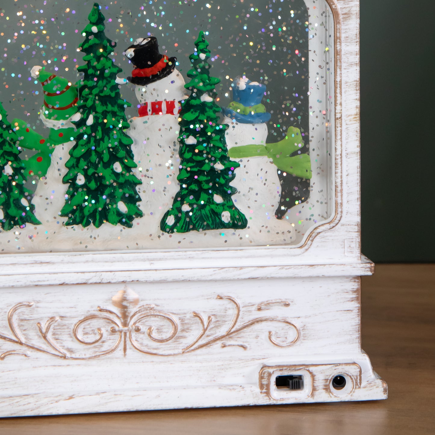 28cm Battery Operated LED Christmas Snowman Wonderland Lantern Decoration