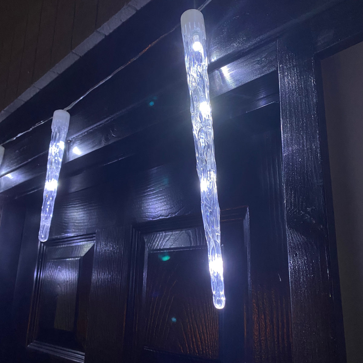 6.9m White to Warm White LED Colour Changing Icicle Lights Christmas Decoration