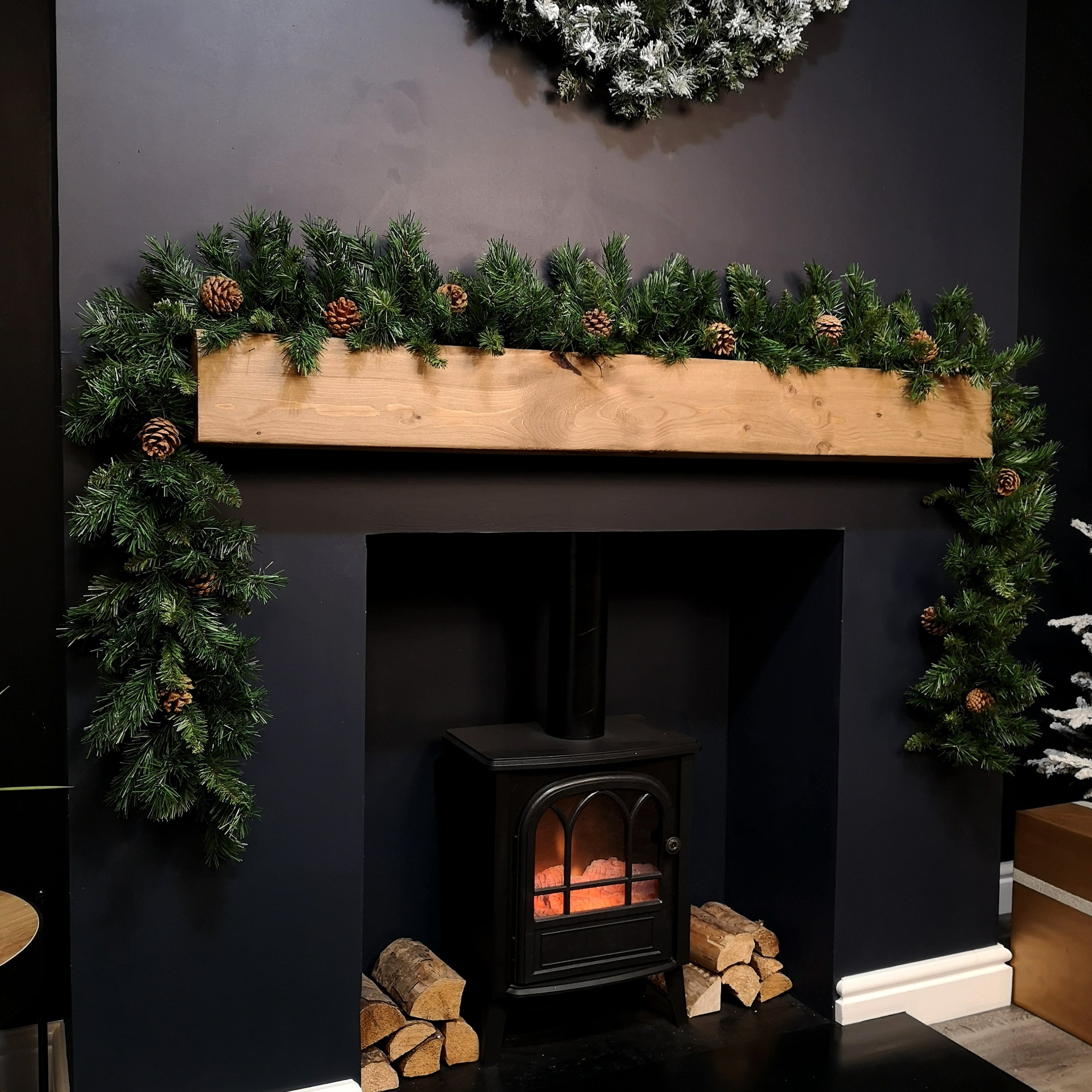 270cm 9ft Deluxe Christmas Princess Garland With 180 Tips and 14 Pine Cones