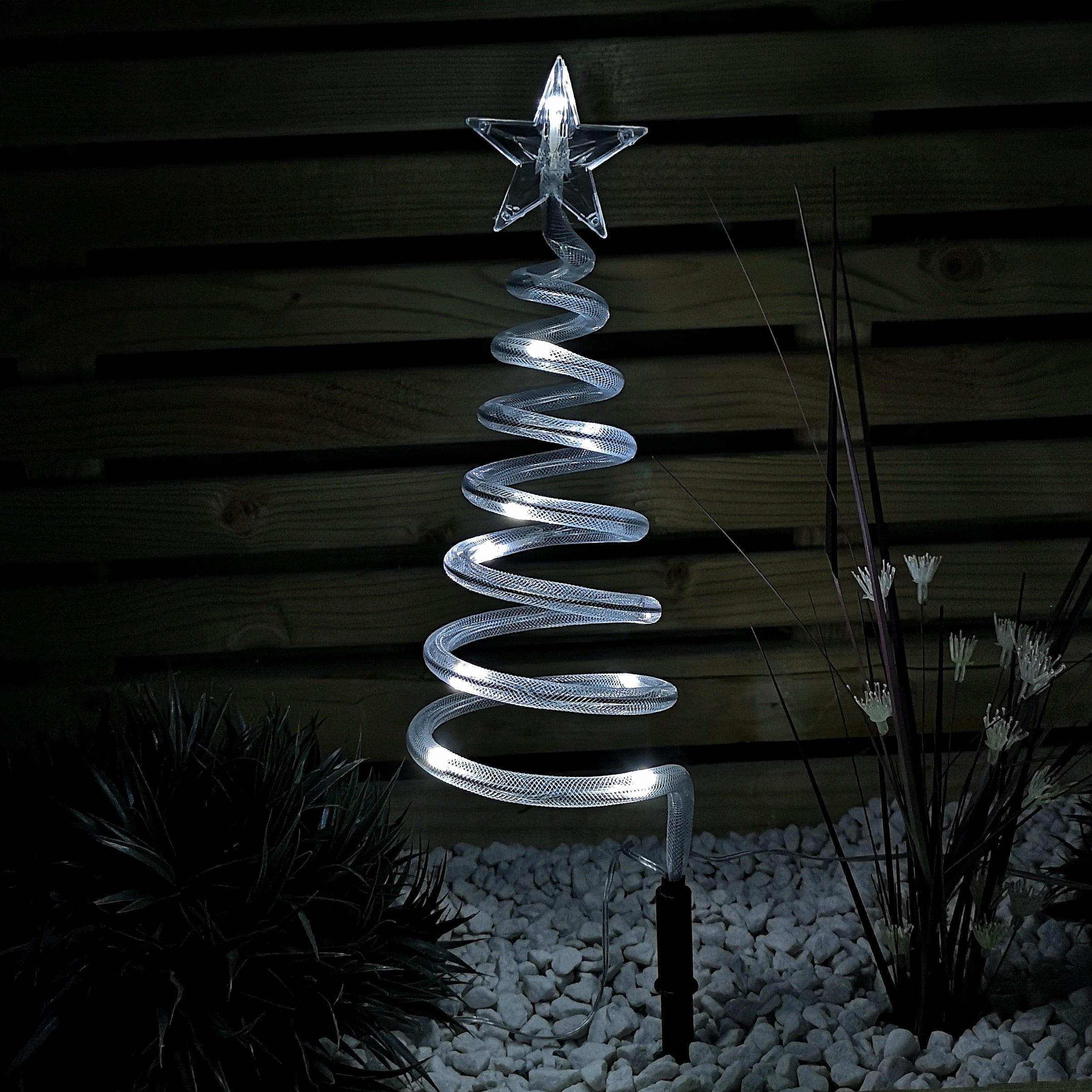 Set of 4 Battery Operated LED Cool White Spiral Tree Path Lights Christmas Decoration with Timer