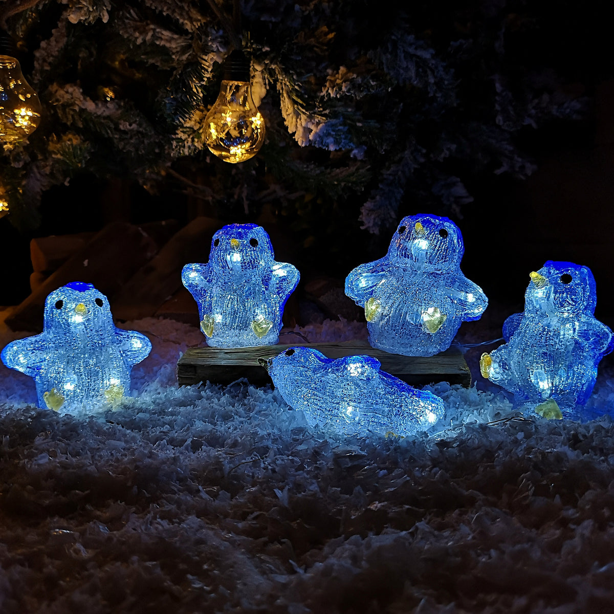 Set of 5 Acrylic Light Up LED Penguins Christmas Penguin Decorations Battery Powered