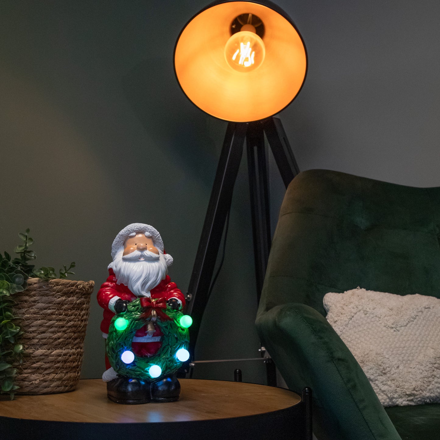 25cm Battery Powered Light up Santa Christmas Hand Painted Decoration with LEDs 