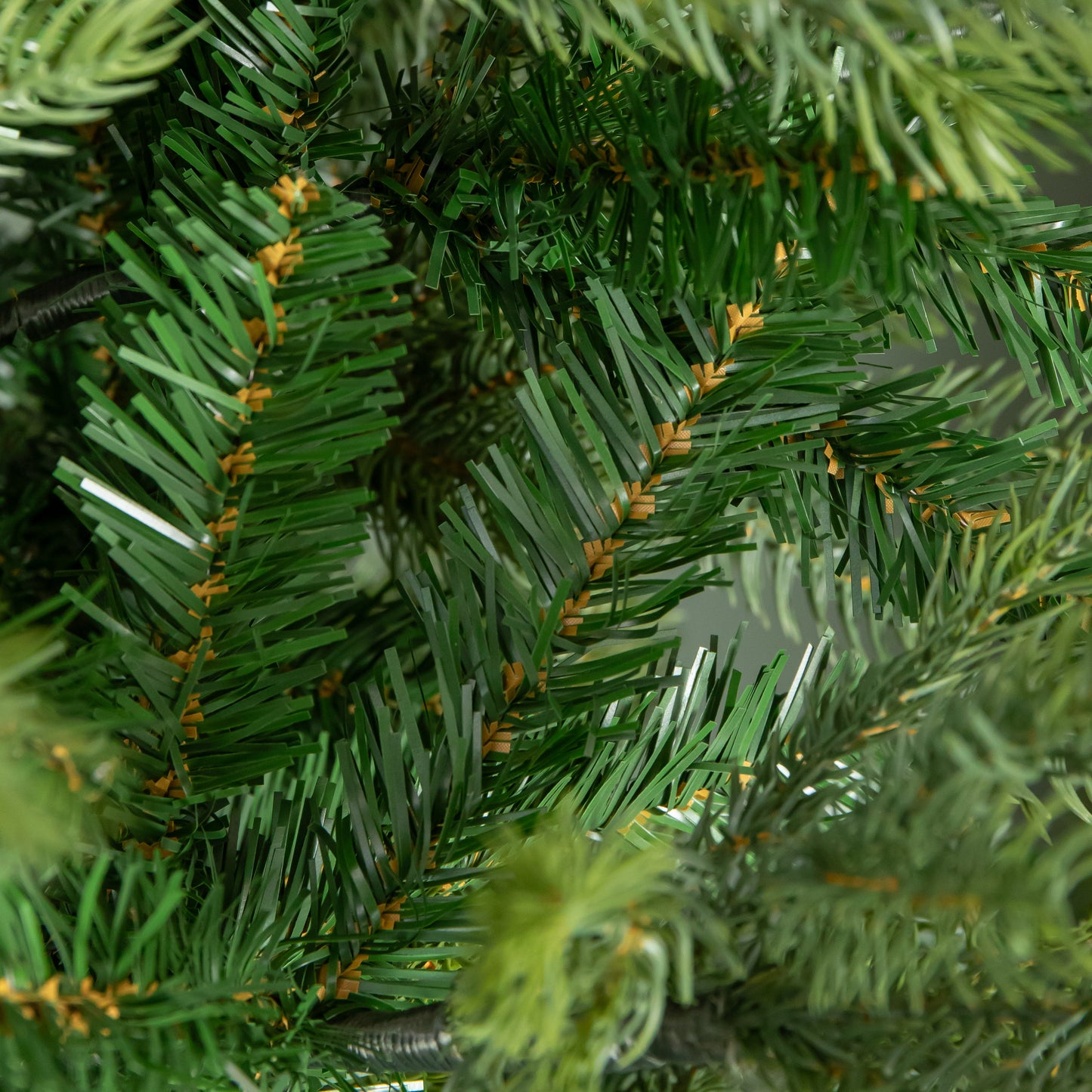 6ft (1.8m) Green Artificial Real Look Grandis Fir Christmas Tree with 1564 Tips & Metal Stand