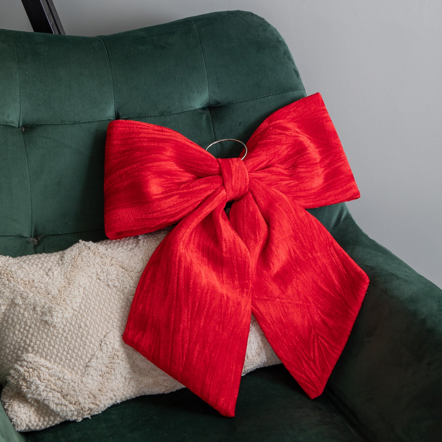 44cm Red Luxurious Velvet Hanging Christmas Bow Decoration