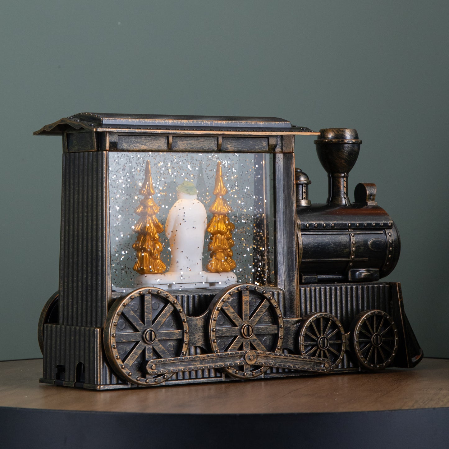 17cm Battery Operated Light up Christmas Train Water Spinner with The Snowman & Snowdog with LEDs