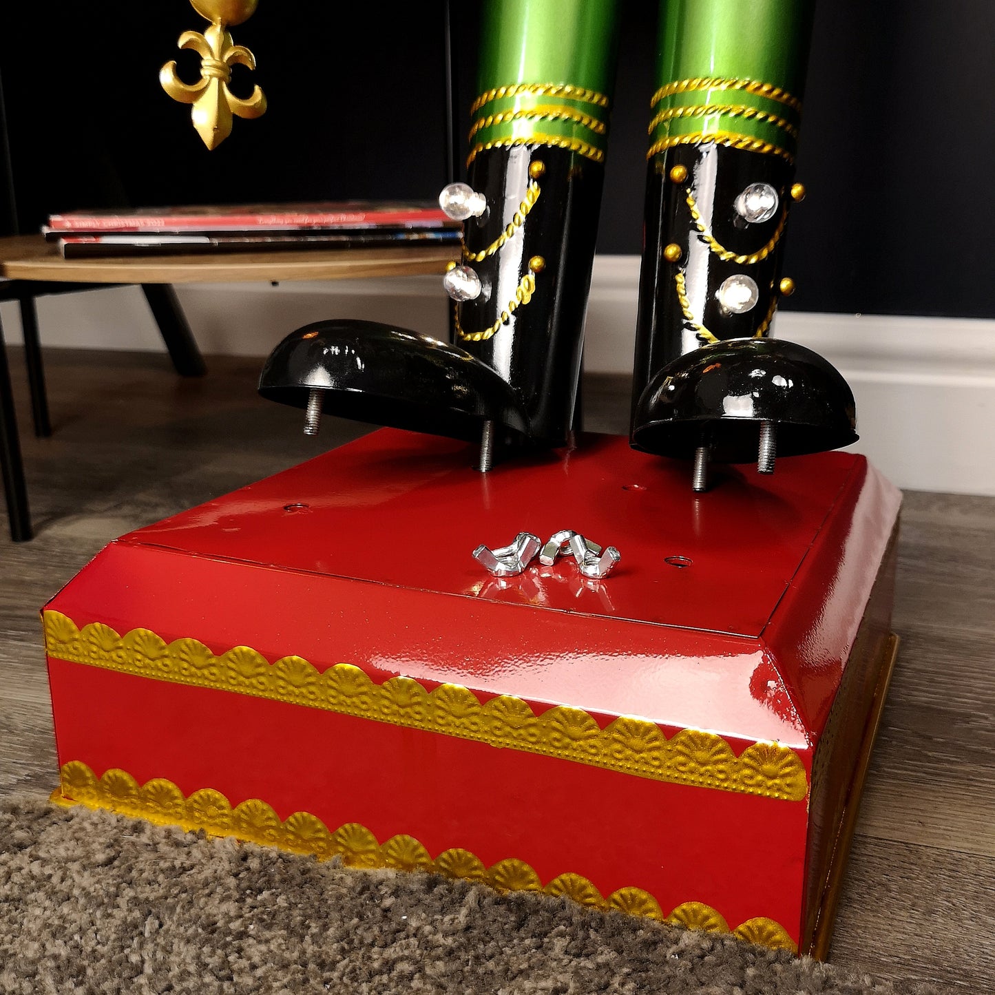 119cm Light Up Nutcracker Soldier LED Christmas Metal Ornament Home Decoration