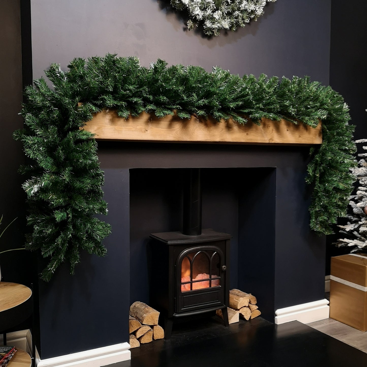 2.7m (9ft) x 38cm Premier Luxury Extra Bushy Plain Green Christmas Garland