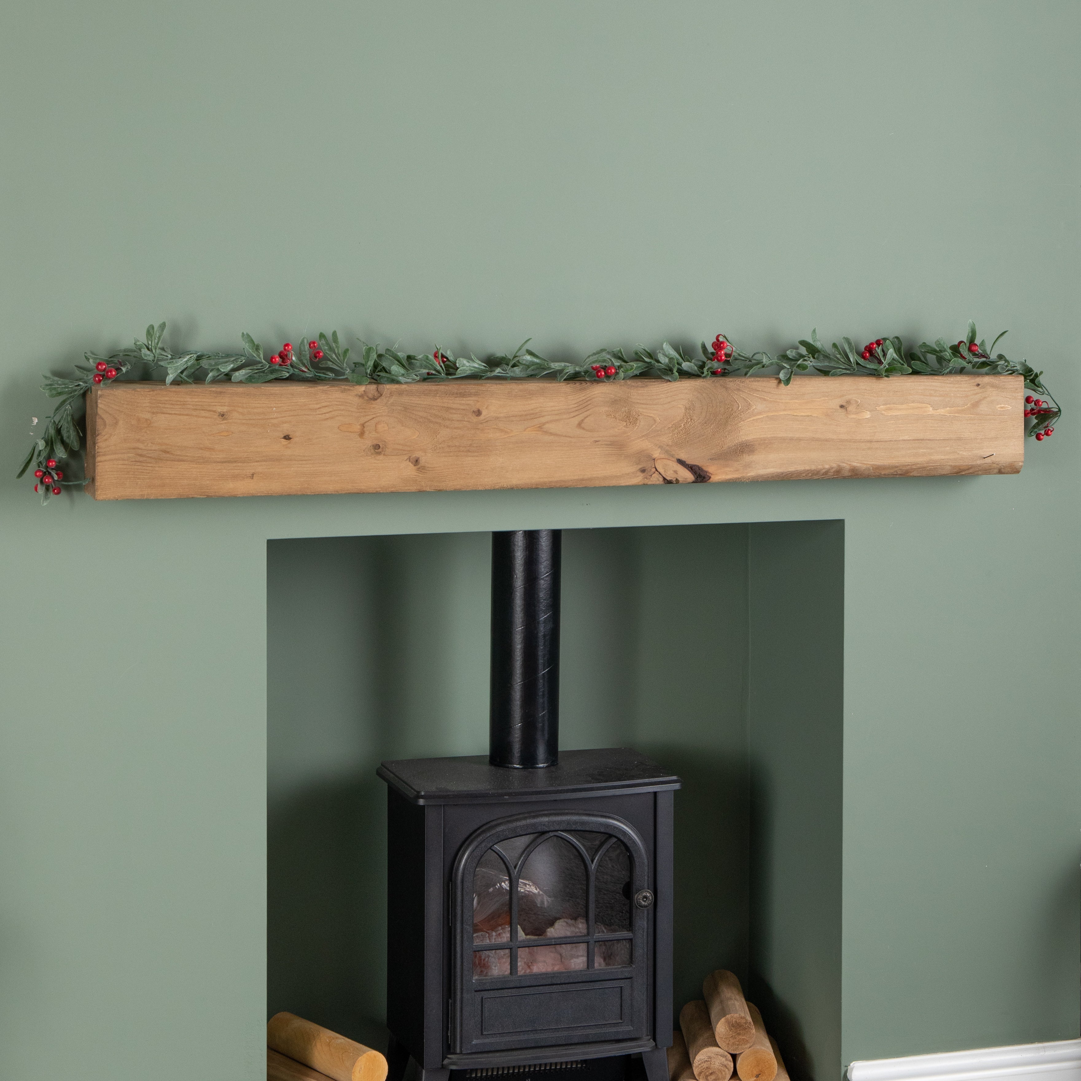 1.90m Festive Garland with Green Seasonal Leaves and Red Berries