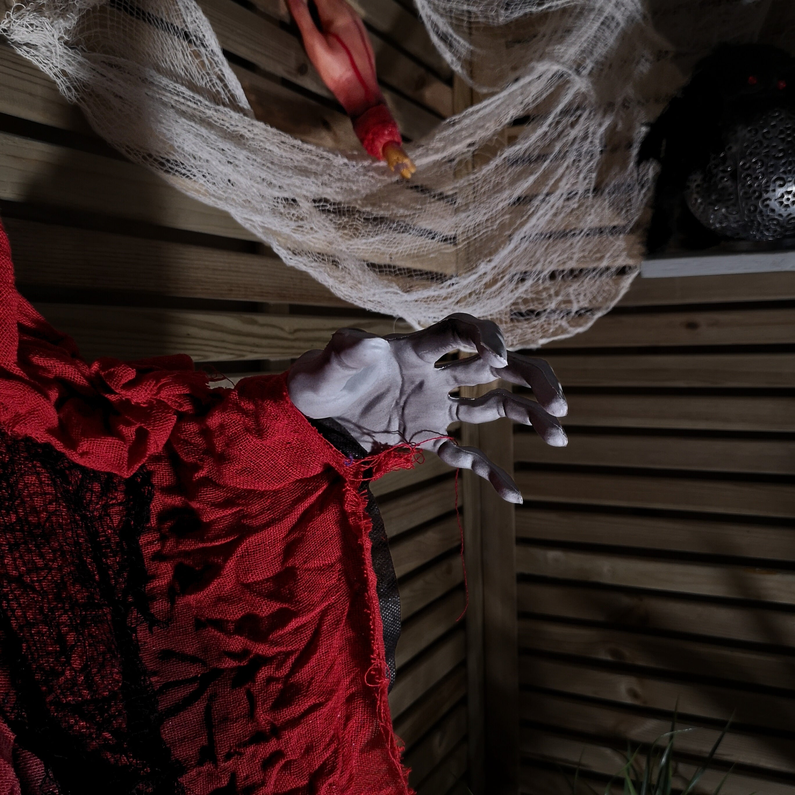 2.1m (6.9ft)  Red Hanging Halloween Skeleton Ghost Decoration