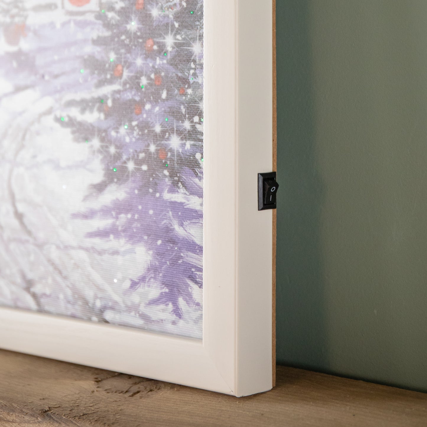 Battery Operated 40 x 40cm Light up Snowy Christmas Robin Scene Picture Canvas