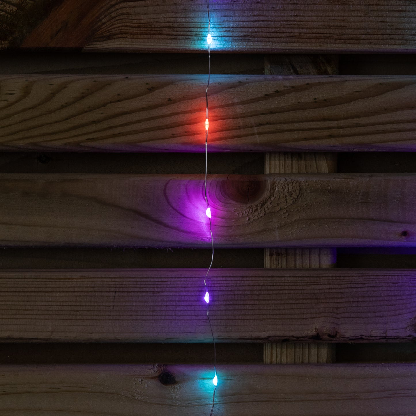 1.2m x 1.2m Light up Heart Pin Wire Christmas Curtain Lights with 303 Rainbow LEDs