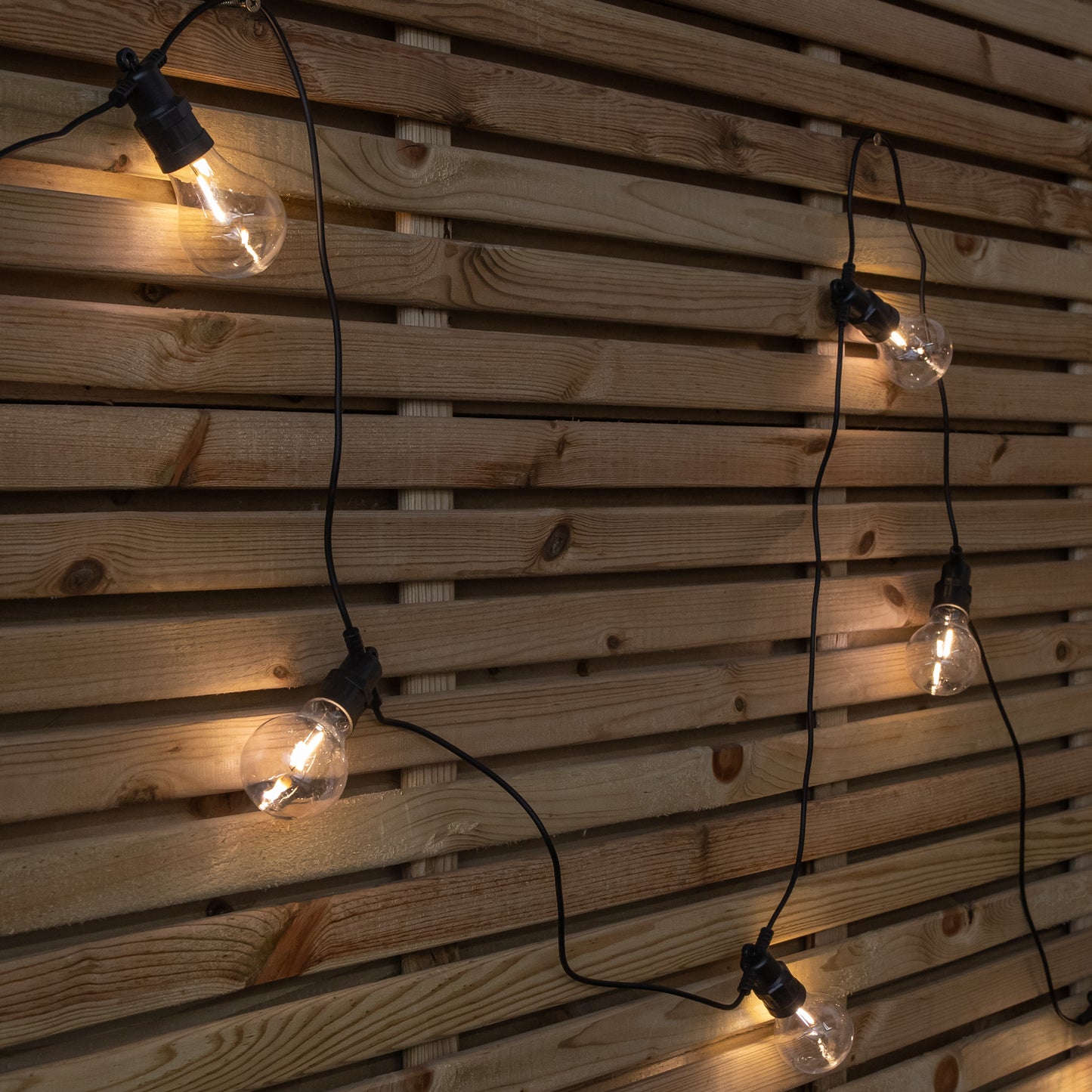 4.5m Set of 10 Connectable Festoon LED Bulb Lights in Warm White with Timer Function
