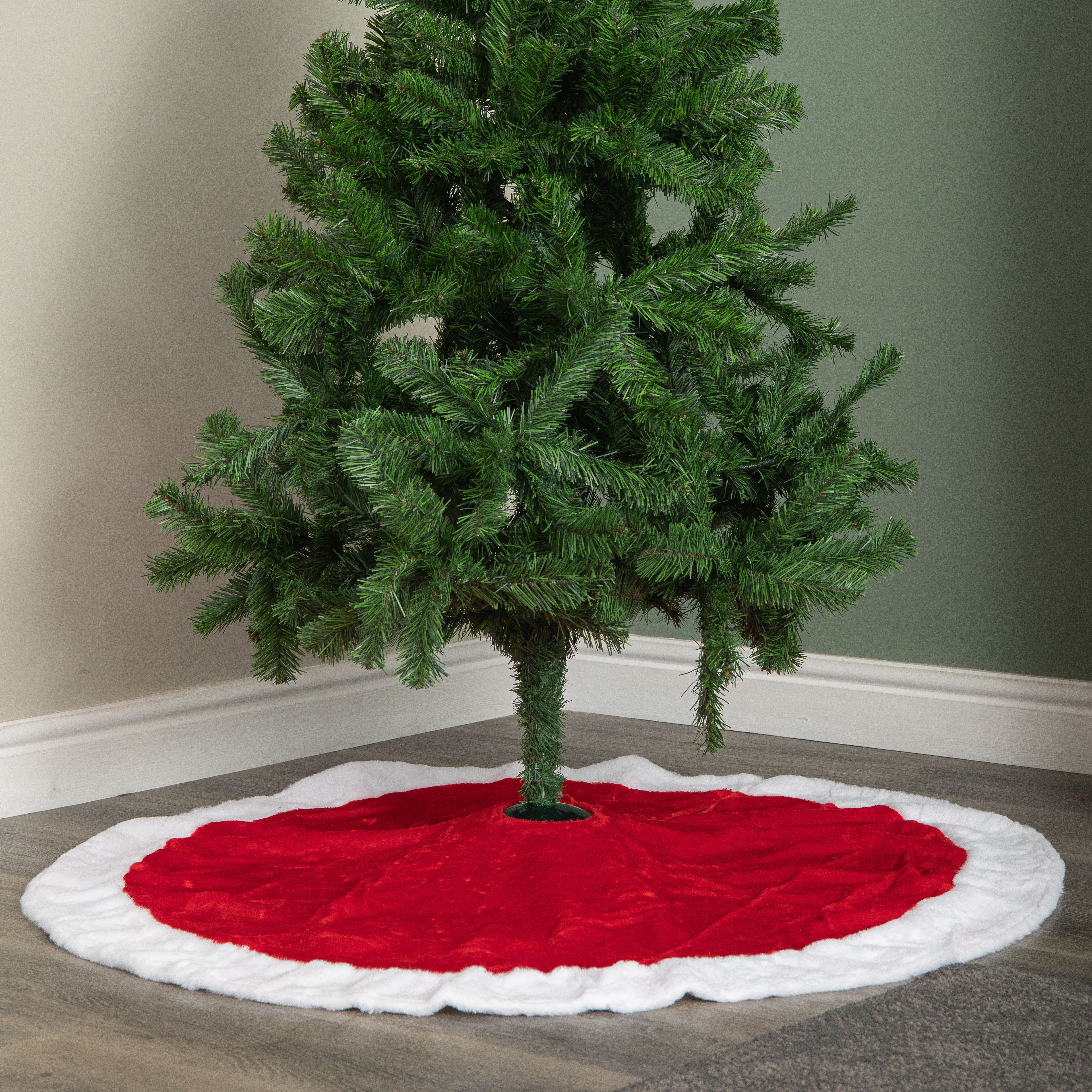 1.2m Red and White Soft Fabric Traditional Christmas Tree Skirt