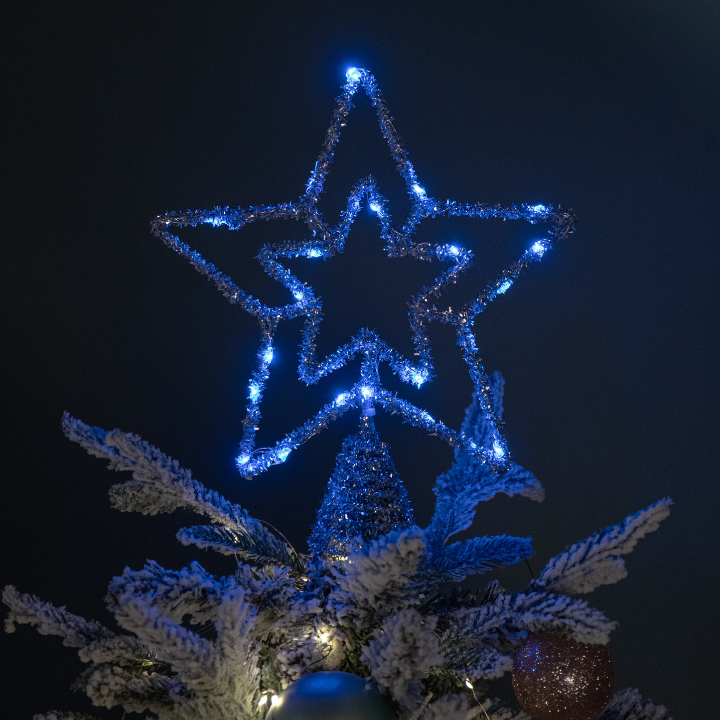 28cm Battery Powered Silver Christmas Star Tree Topper with Blue Multi-Action LEDs