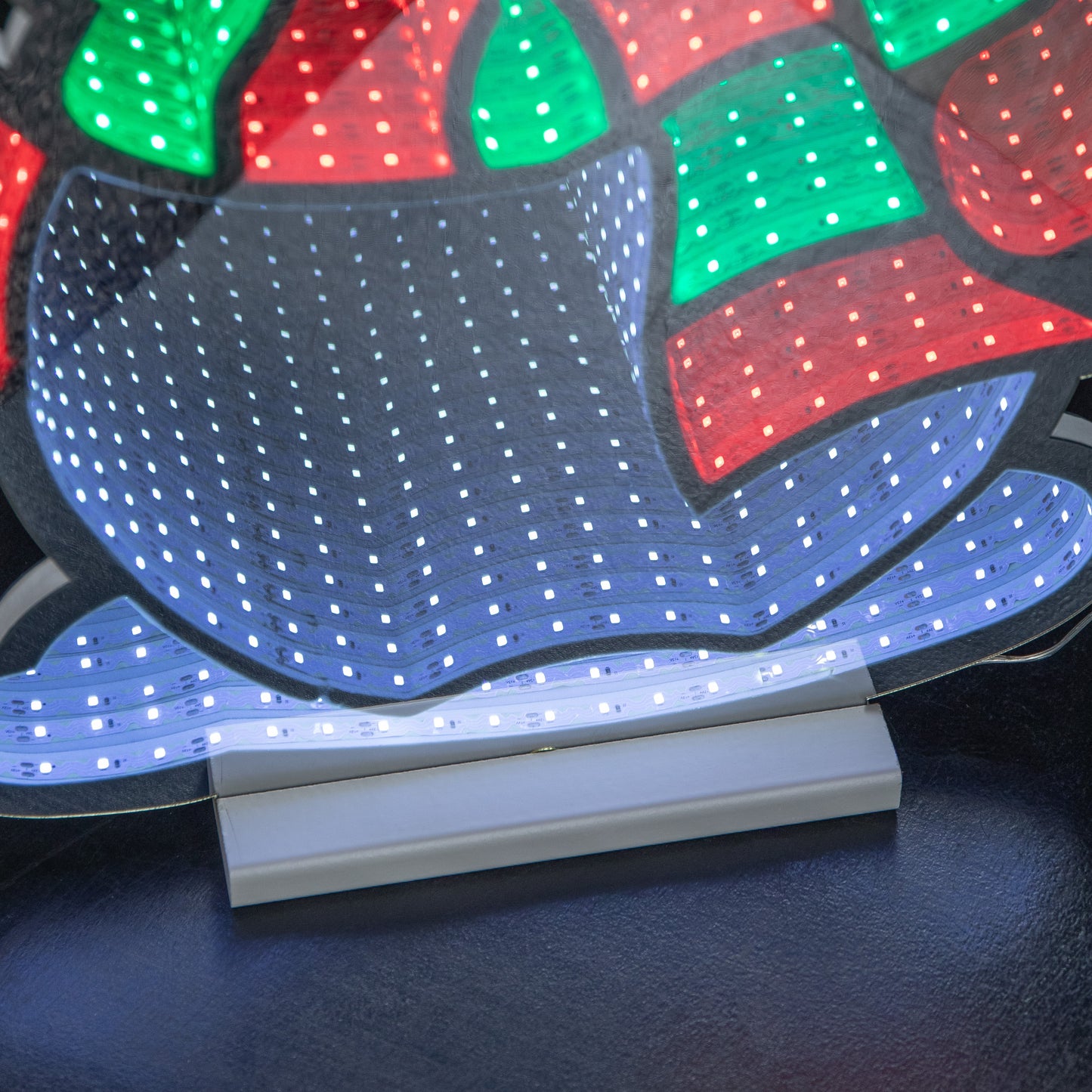 60cm Light up Snowman Infinity Christmas Decoration with Red, White and Green LEDs