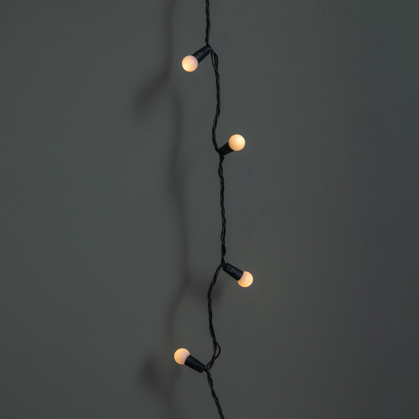10m 100 LED Multi-Action Pearl Christmas String Lights in Warm White