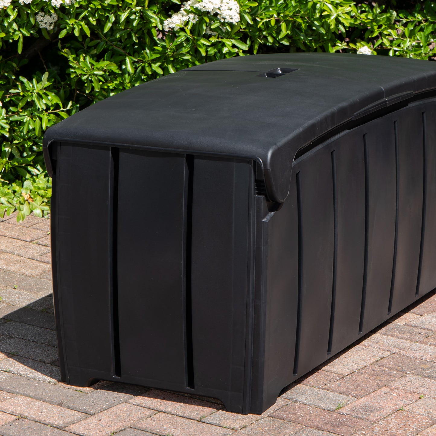 1.15m x 61cm Large Black Garden Storage Box with 300 Litre Capacity with Padlockable Lid