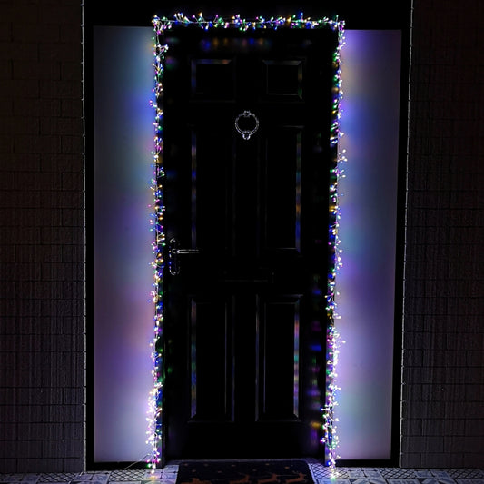 Factory Seconds: 5.5m 880 LED Indoor Outdoor Christmas Door Lights in Multi-Coloured