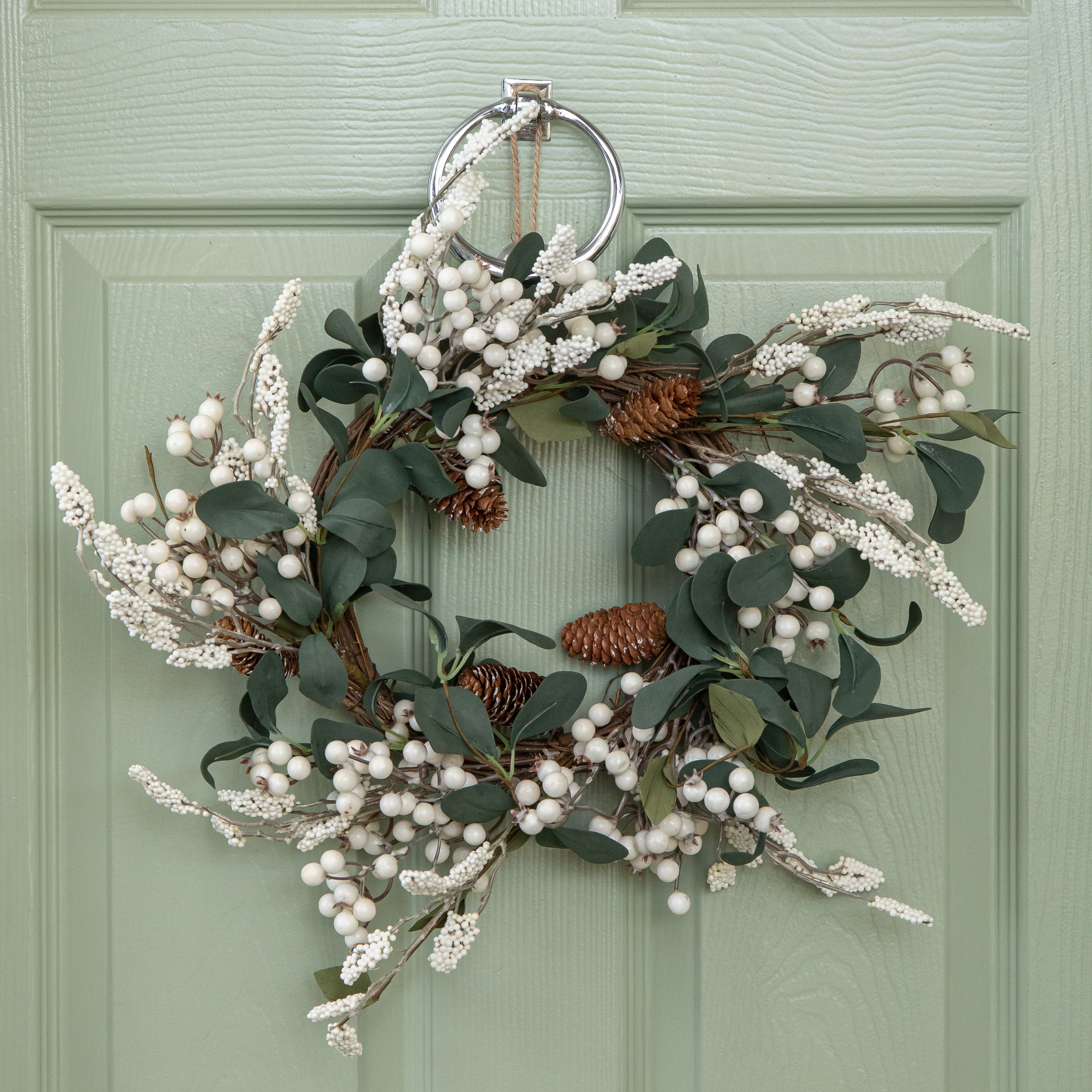 40cm Hanging Christmas Winter Berry Wreath with Seasonal Foliage