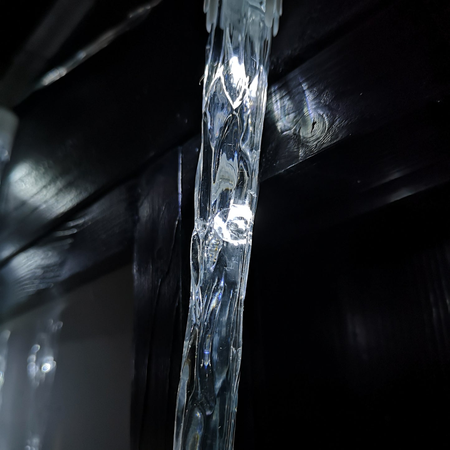 6.9m White to Blue LED Colour Changing Icicle Lights Christmas Decoration