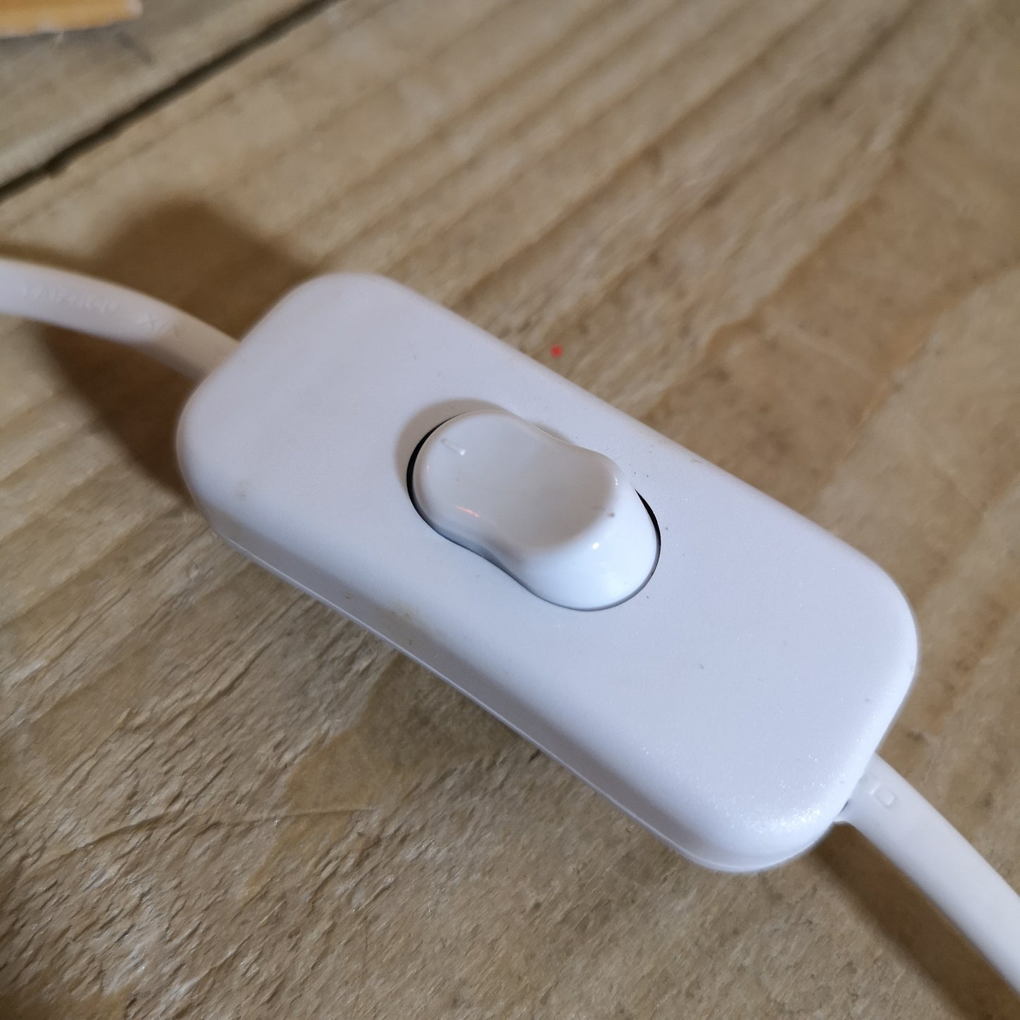 Premier Wooden Christmas Candle Bridge Arch with 7 Flickering Candle Bulbs Mains Operated