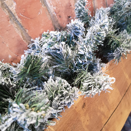 25 x 270cm 9ft Kaemingk Luxury Green Christmas Imperial Garland Snowflocked