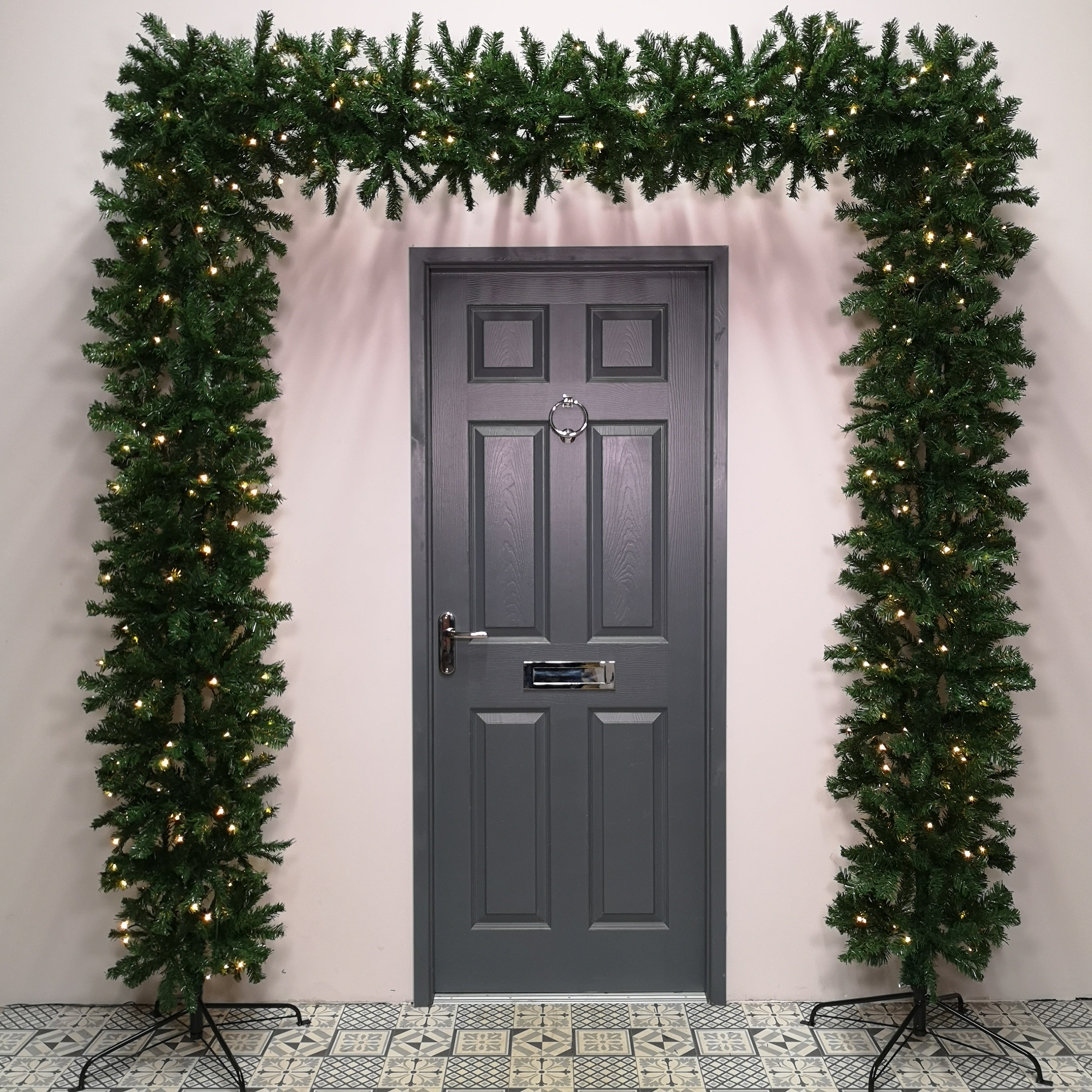 8ft (2.4m) Tall Prelit Premier Indoor / Outdoor Christmas Tree Arch in Green