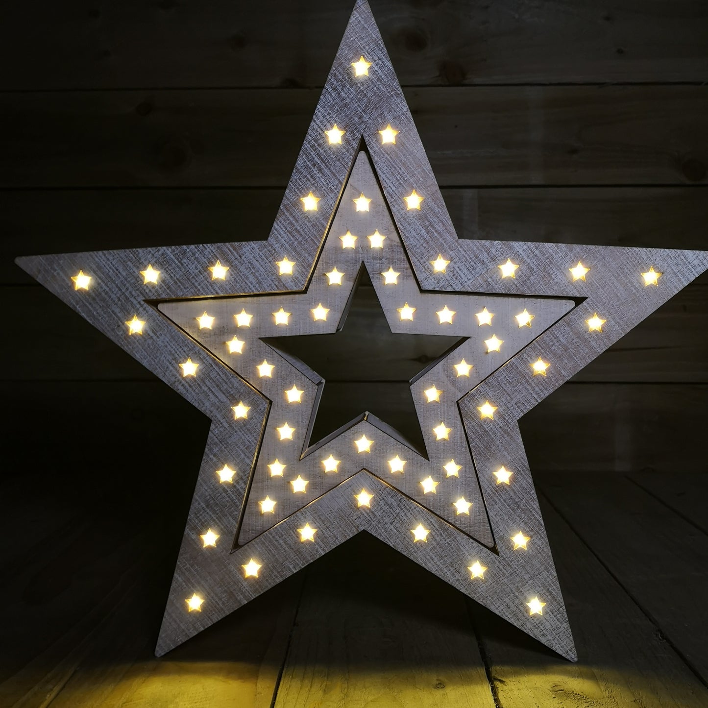 Set of 2 Wooden Battery Operated Stars Christmas Decoration with 60 Warm White LEDs