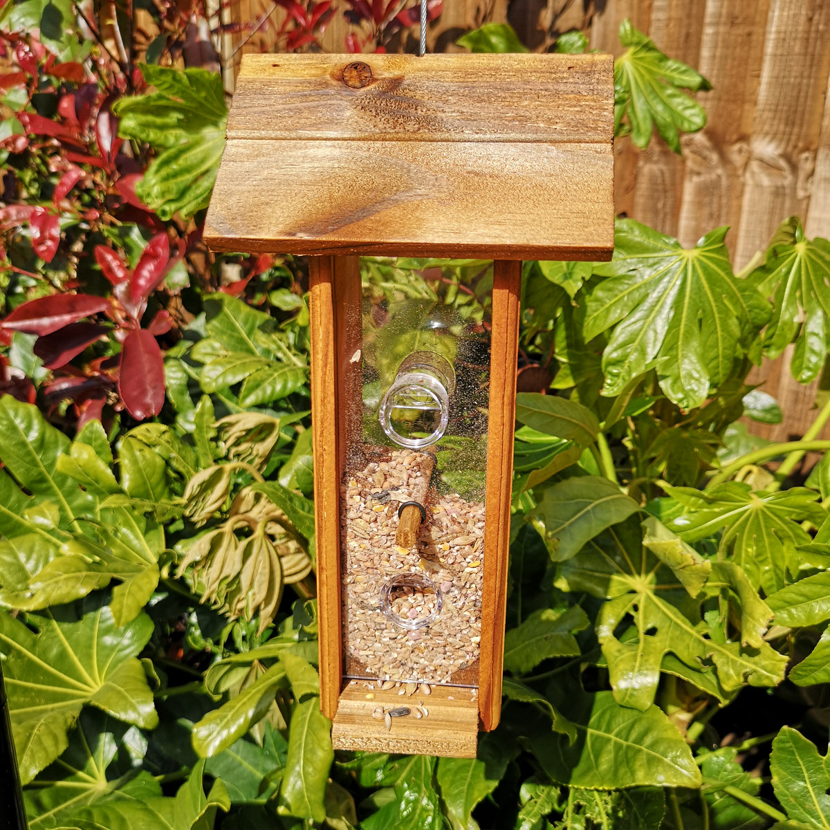 Tom Chambers Melrose Wooden 4 Port Garden Wild Bird Hanging Easy Fill Seed Feeder