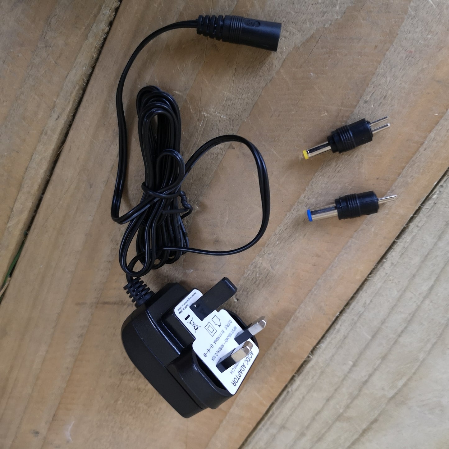 AC/DC Power Mains Adaptor CL05923 for use with Snowtime Water Spinners