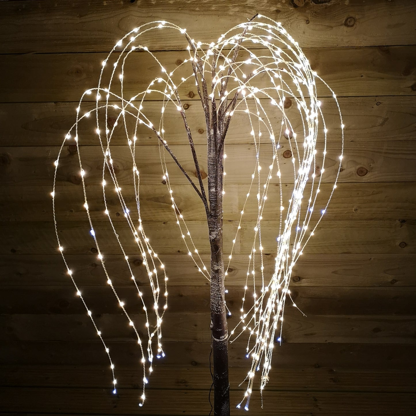 5ft 1.5m Premier Christmas Brown Flocked Static/Flashing  540 LED Willow Tree in White Mix