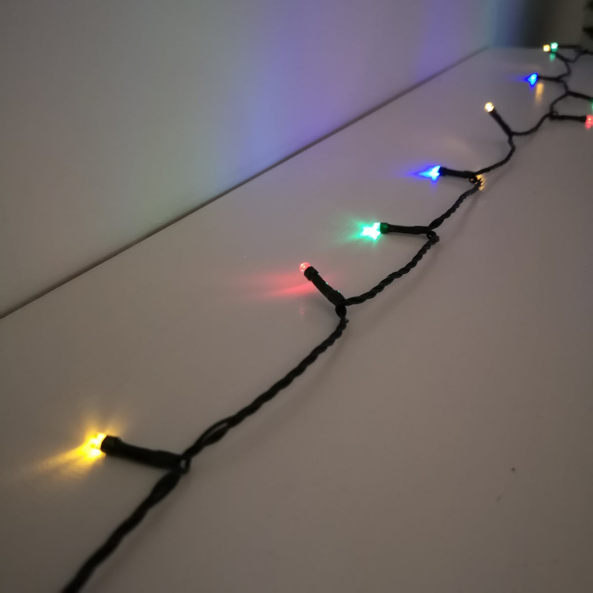1000 LED 100m Premier Christmas Indoor Outdoor Multi Function Battery Operated String Lights with Timer in Multicoloured
