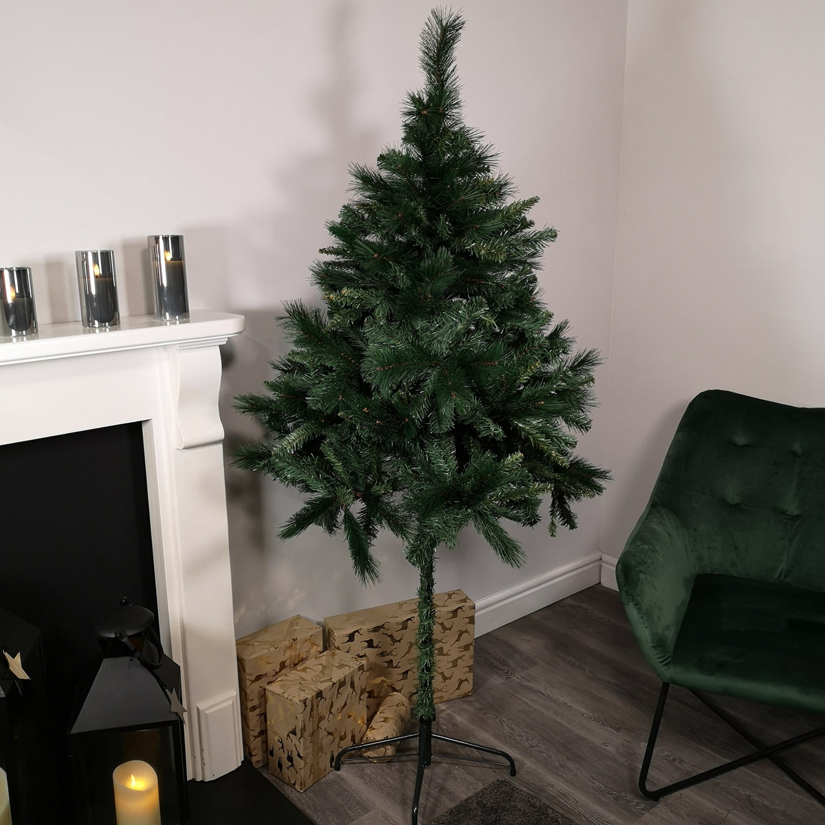 6ft (1.8m) Premier PVC Space Saving Christmas Parasol Tree with 408 Tips in Green