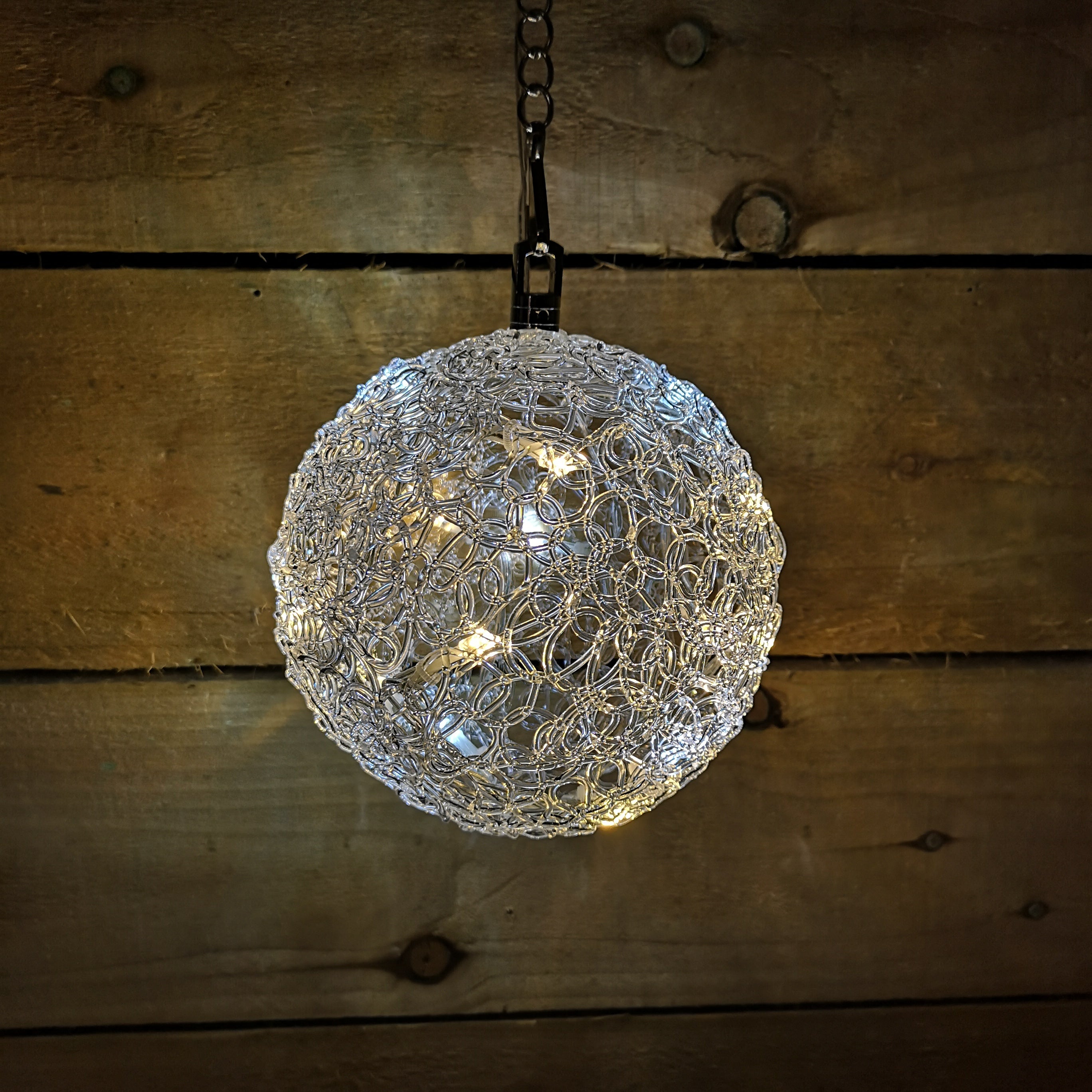Snowtime 15cm Christmas Light Ball 16 Flashing Ice & Warm White LEDs