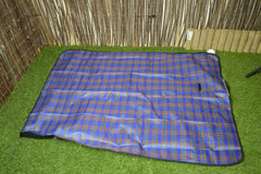 150cm x 115cm Patterned Waterproof Picnic Blanket / Rug - RED