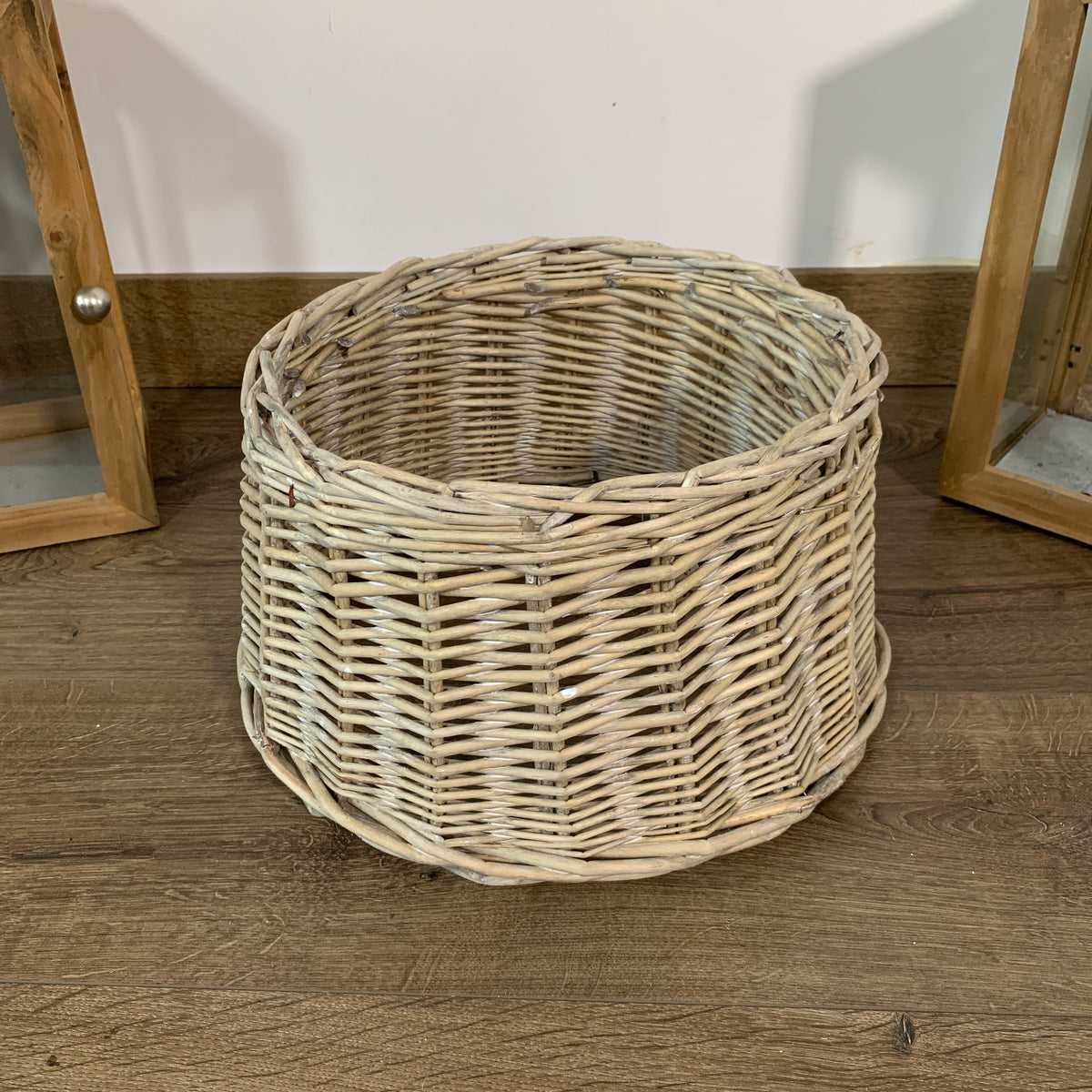 33cm x 20cm Small Natural Wicker Christmas Tree Skirt Cheaper Online