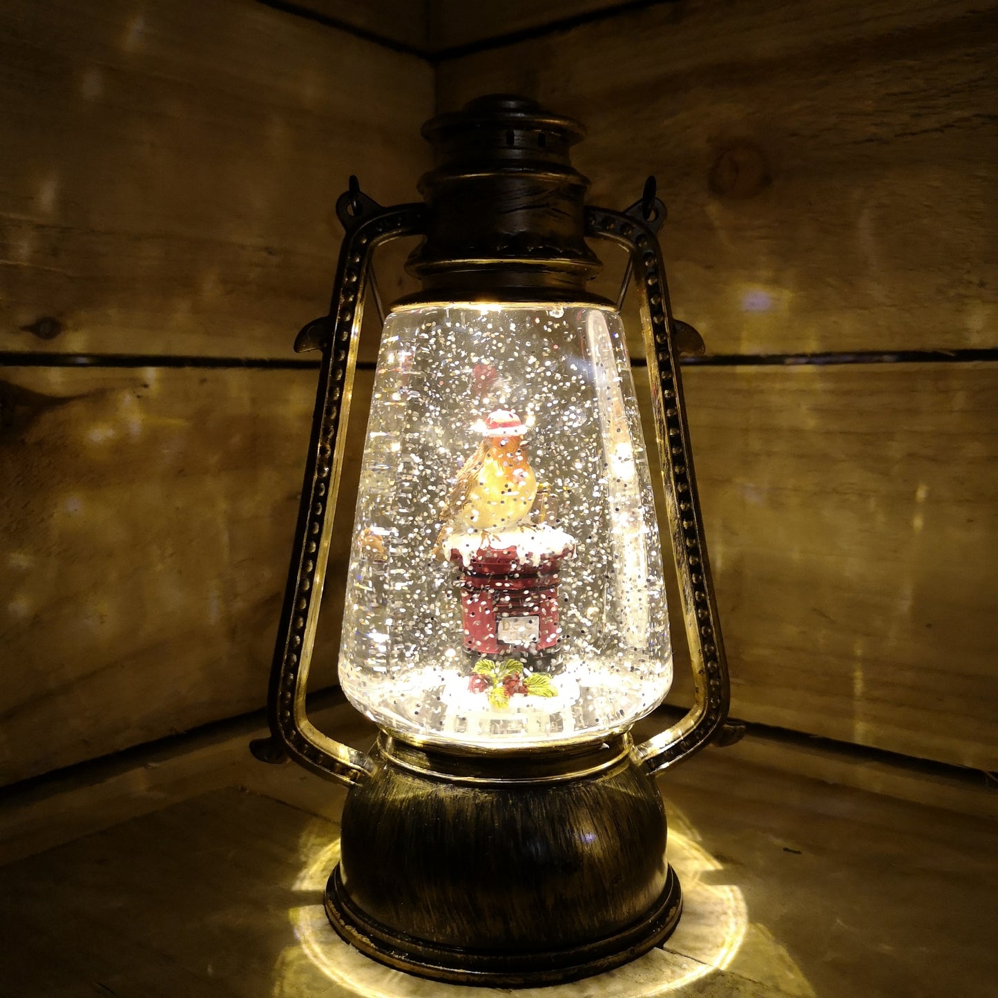 24cm Premier Christmas Water Spinner Antique Effect Hurricane Lantern – Choice of 2 Robin Designs