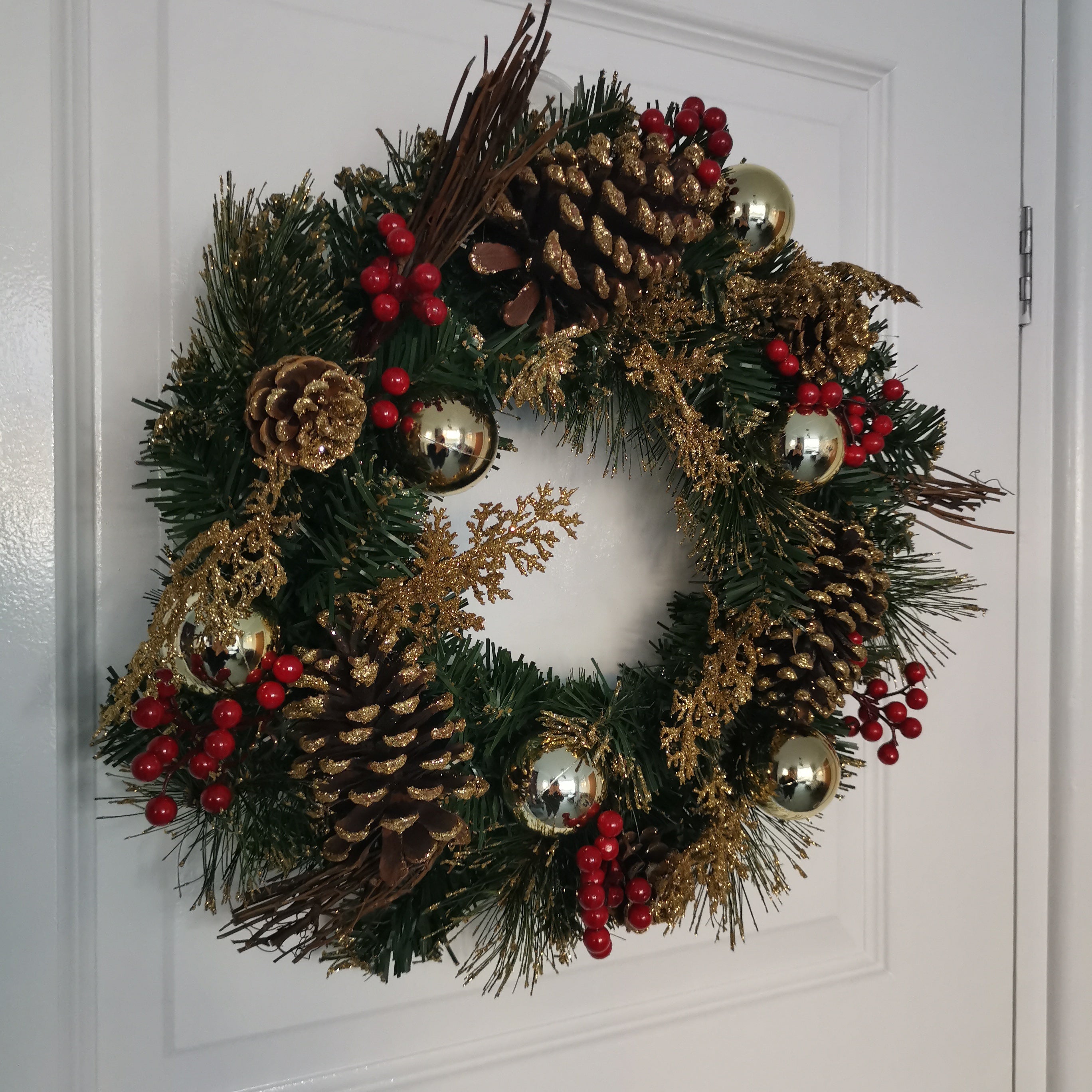 40cm Gold Dressed Christmas Wreath, Baubles, Pinecones and Berries