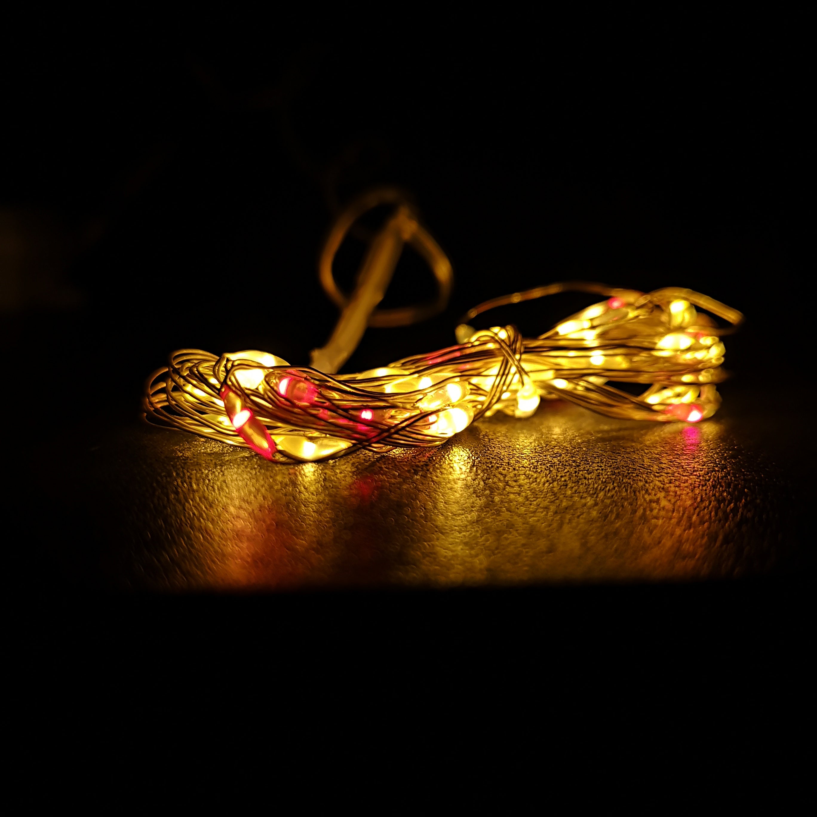 100 LED 5m Premier MicroBrights Indoor Outdoor Christmas Multi Function Battery Operated Lights with Timer on Pin Wire in Red & Vintage Gold
