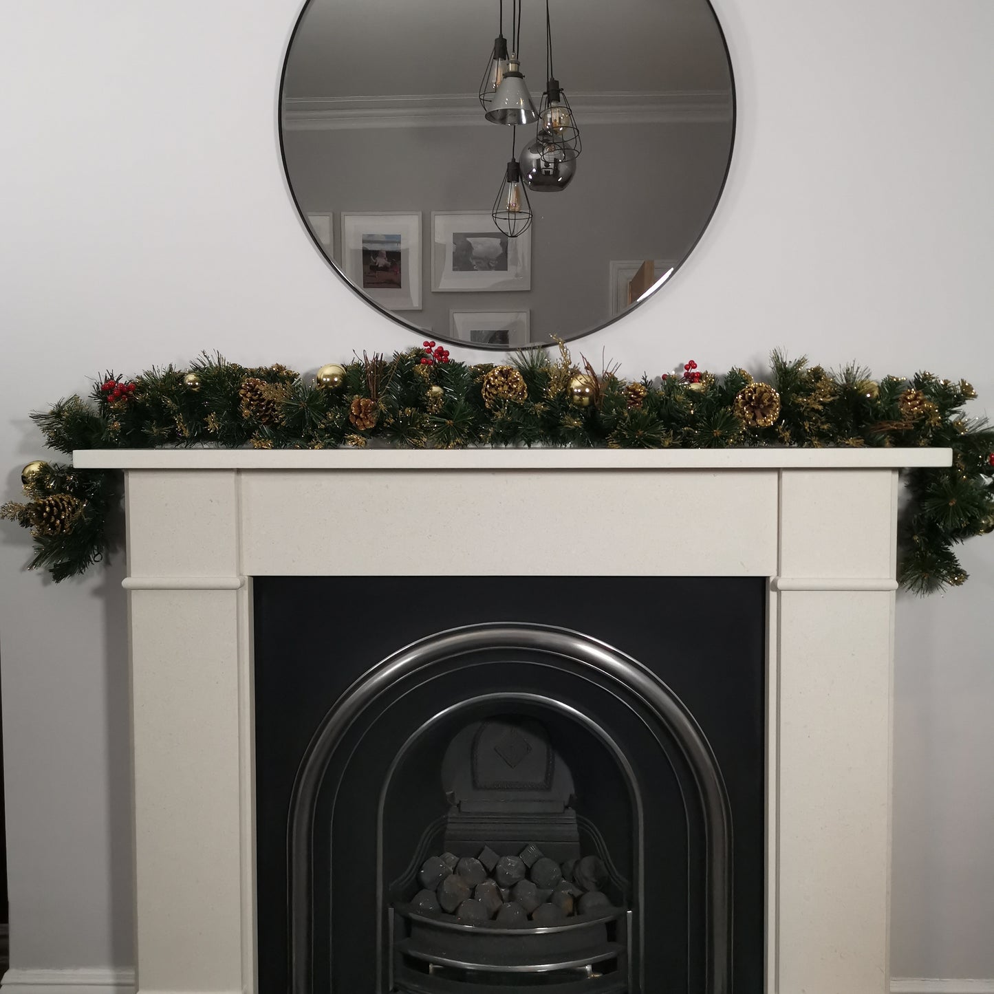 180cm (6ft) Premier Gold Dressed Christmas Garland With Berries Pinescones And Gold Baubles