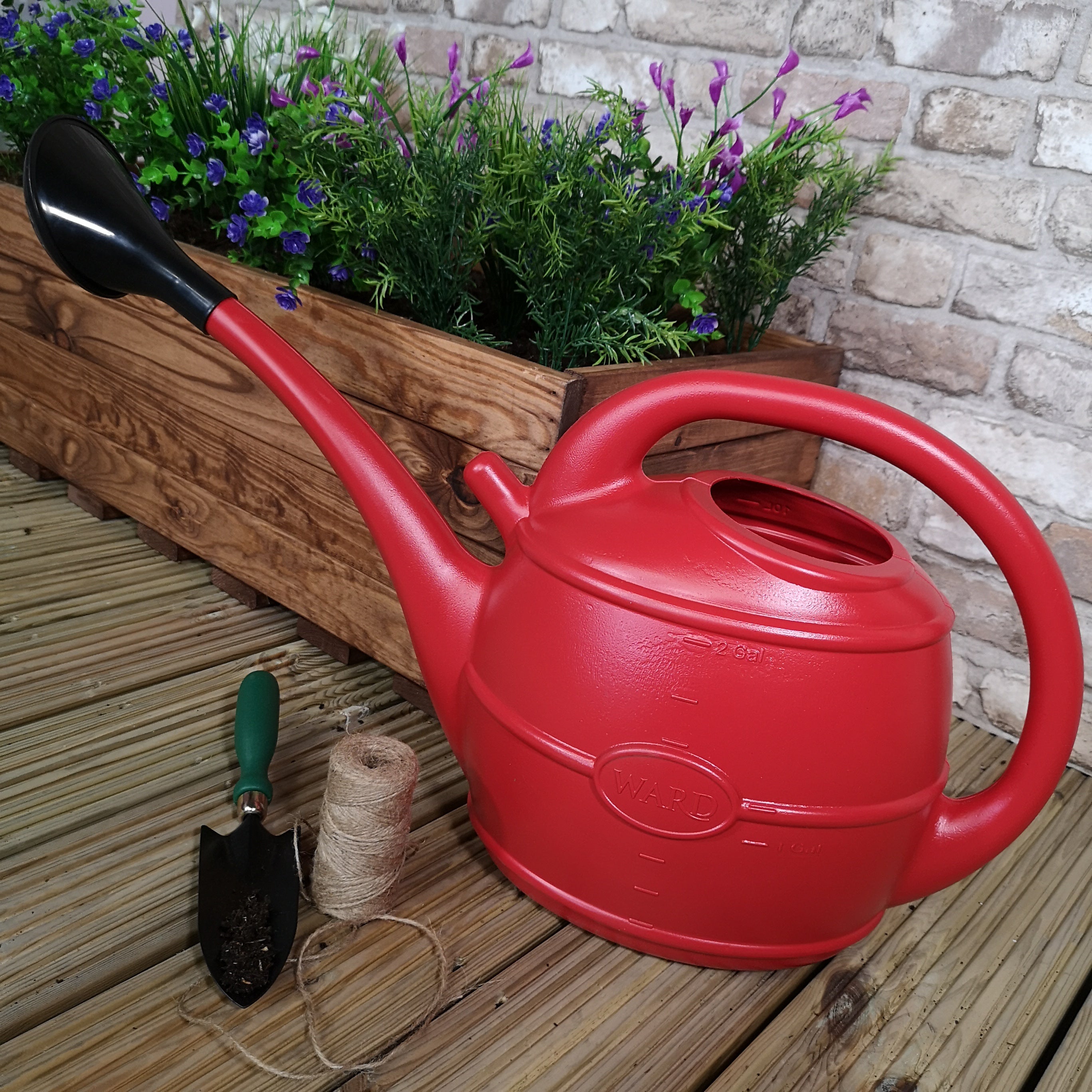 10L Ward Garden Watering Can with Rose - Red